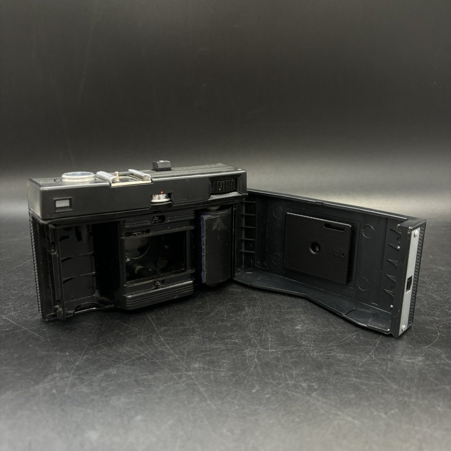 Фотоаппарат "Смена-8" в оригинальном кофре, ЛОМО (Ленинградское оптико-механическое объединение)