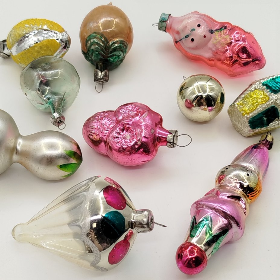 Набор из 10-ти ёлочных игрушек разной формы и размера