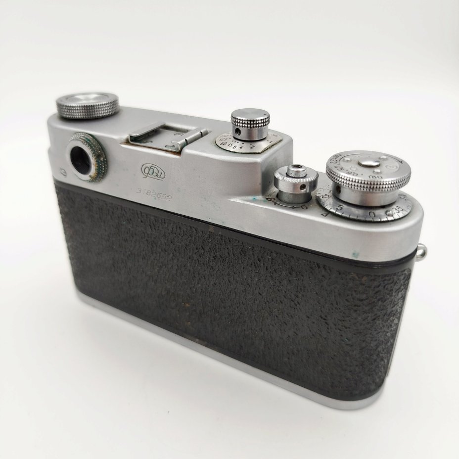 Фотоаппарат "ФЭД-3" с объективом "Индустар-61" в оригинальном кофре, Харьковский машиностроительный завод им. Дзержинского (ФЭД)