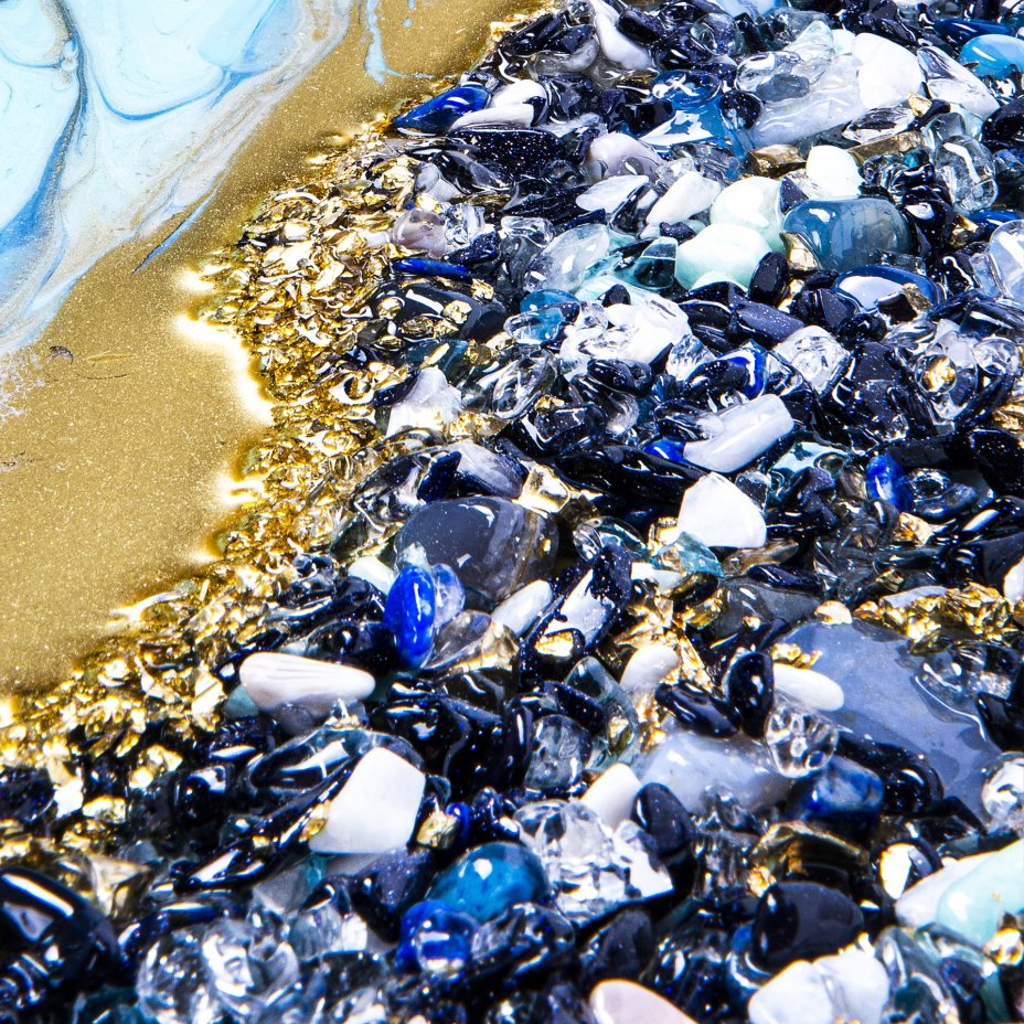 Панно настенное декоративное "Морской берег", авторская работа в технике Resin Art, глянцевое 3D покрытие, камень, Россия, 2021 г.
