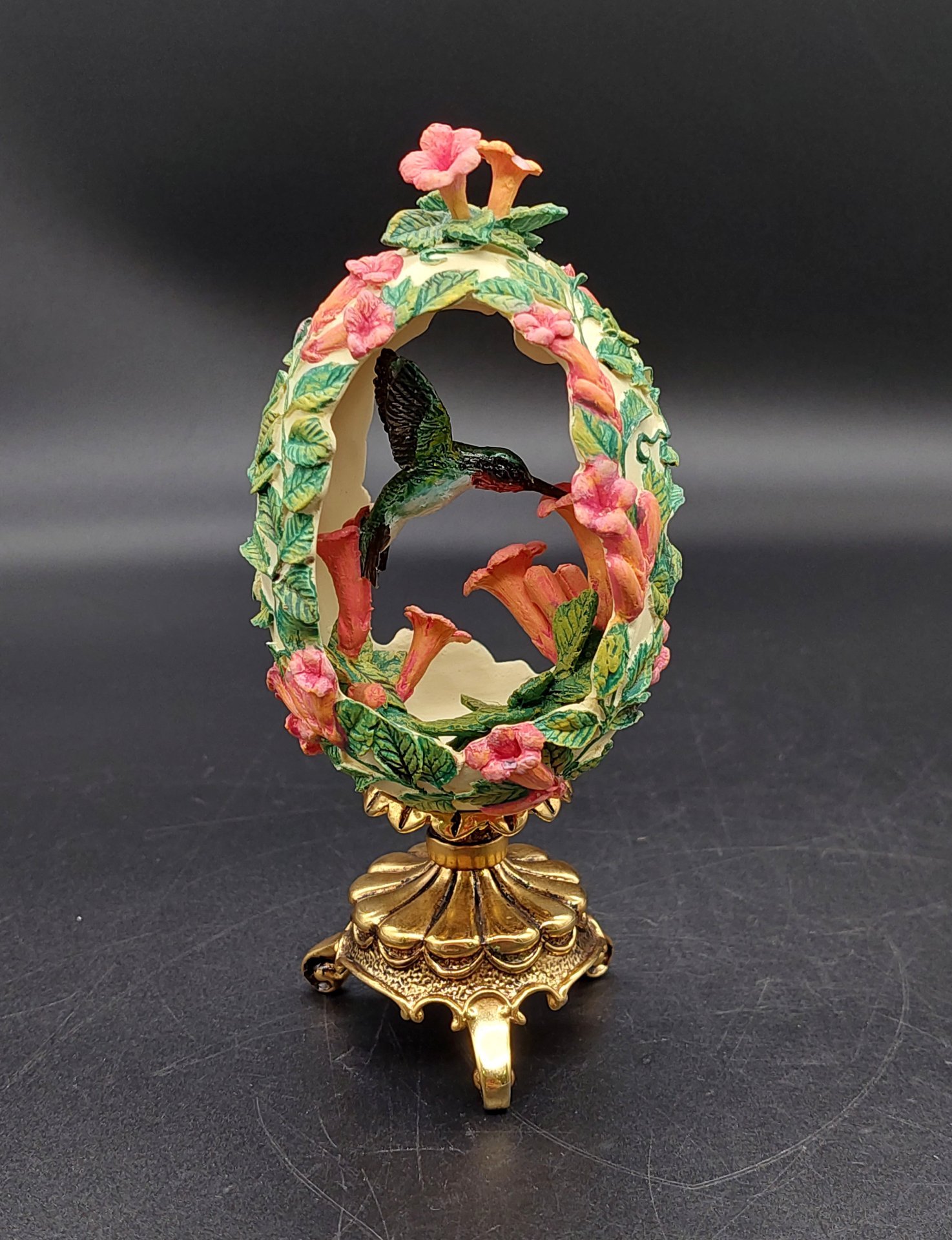 Статуэтка в форме яйца "Колибри"  из серии "House Of Faberge", The Franklin Mint