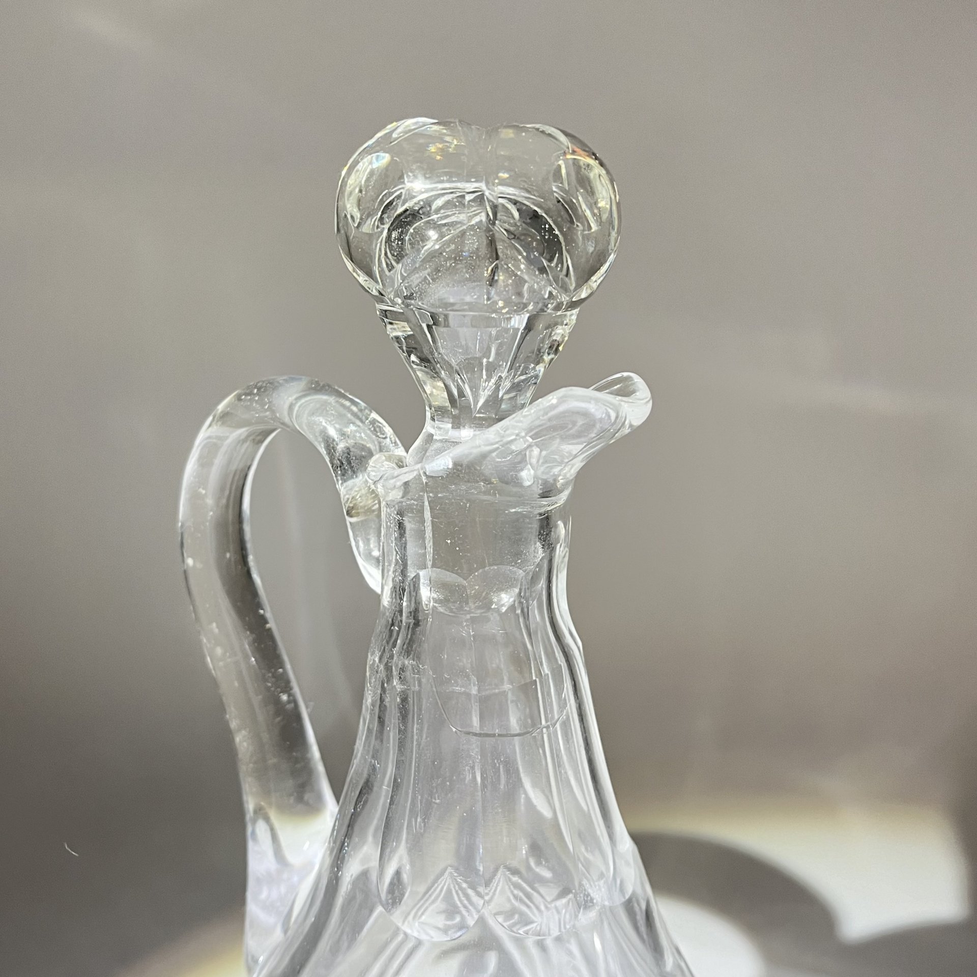 Графин с абстрактным резным декором, хрусталь, СССР, 1980-1990 гг.