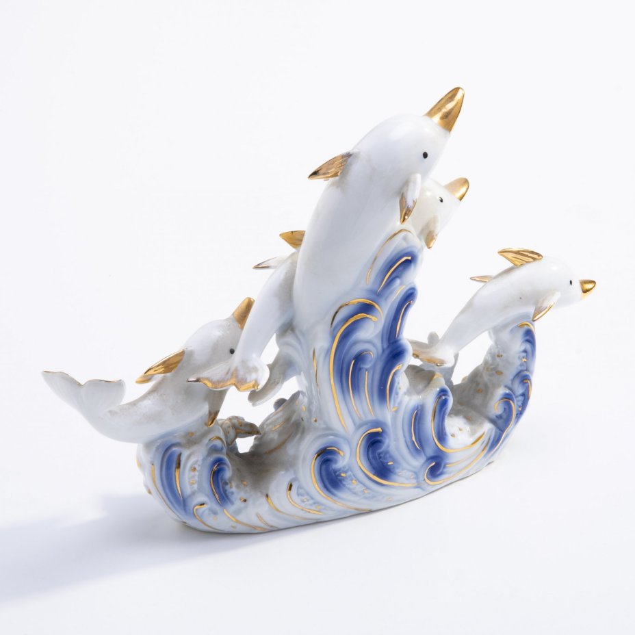 Статуэтка "Дельфины", фарфор, роспись, золочение, "Chaorenciyi", Китай, 1990-2010 гг., Chaorenciyi