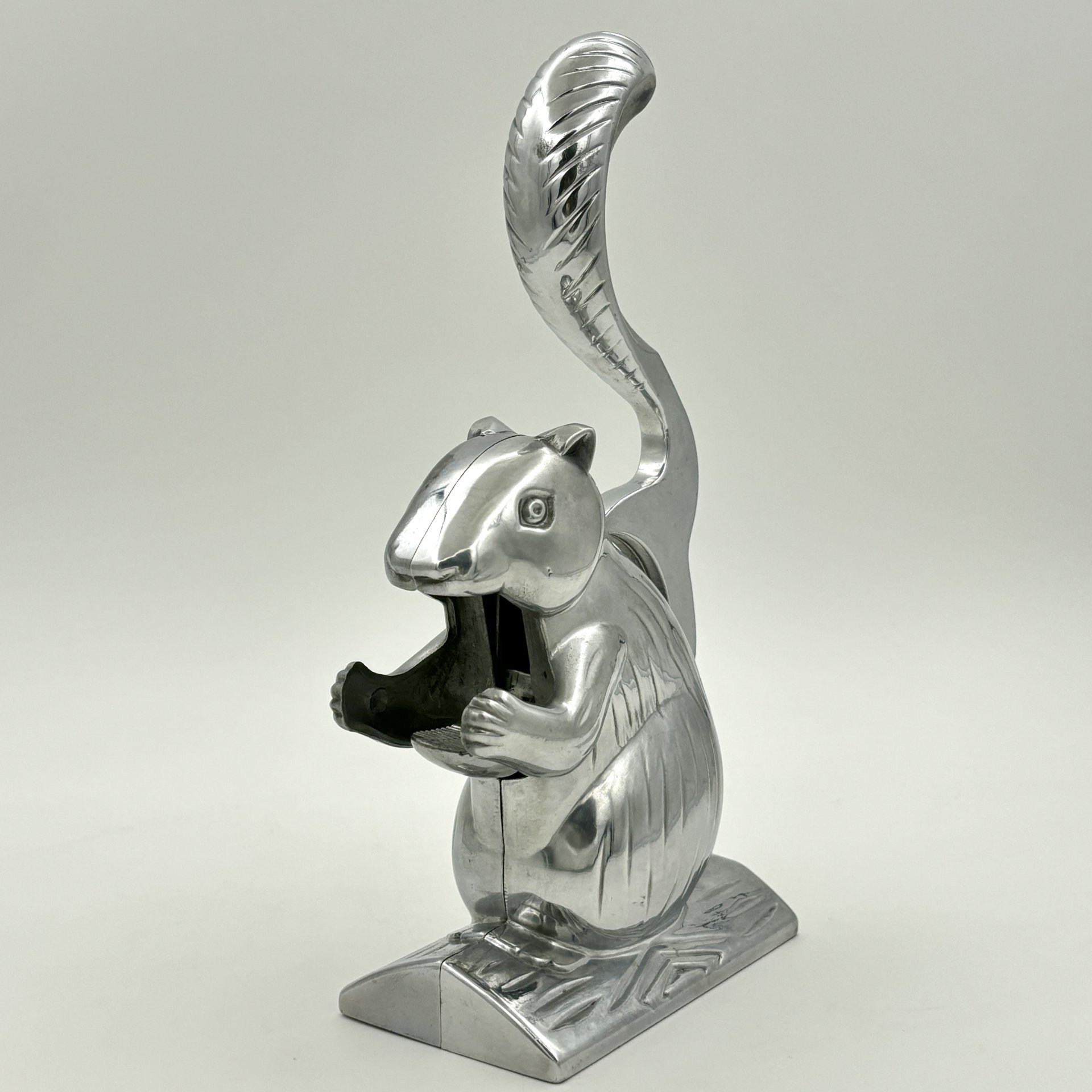 Орехокол фигурный "Белка" (крупный), металл, формовка, Европа, 1990-2010 гг.
