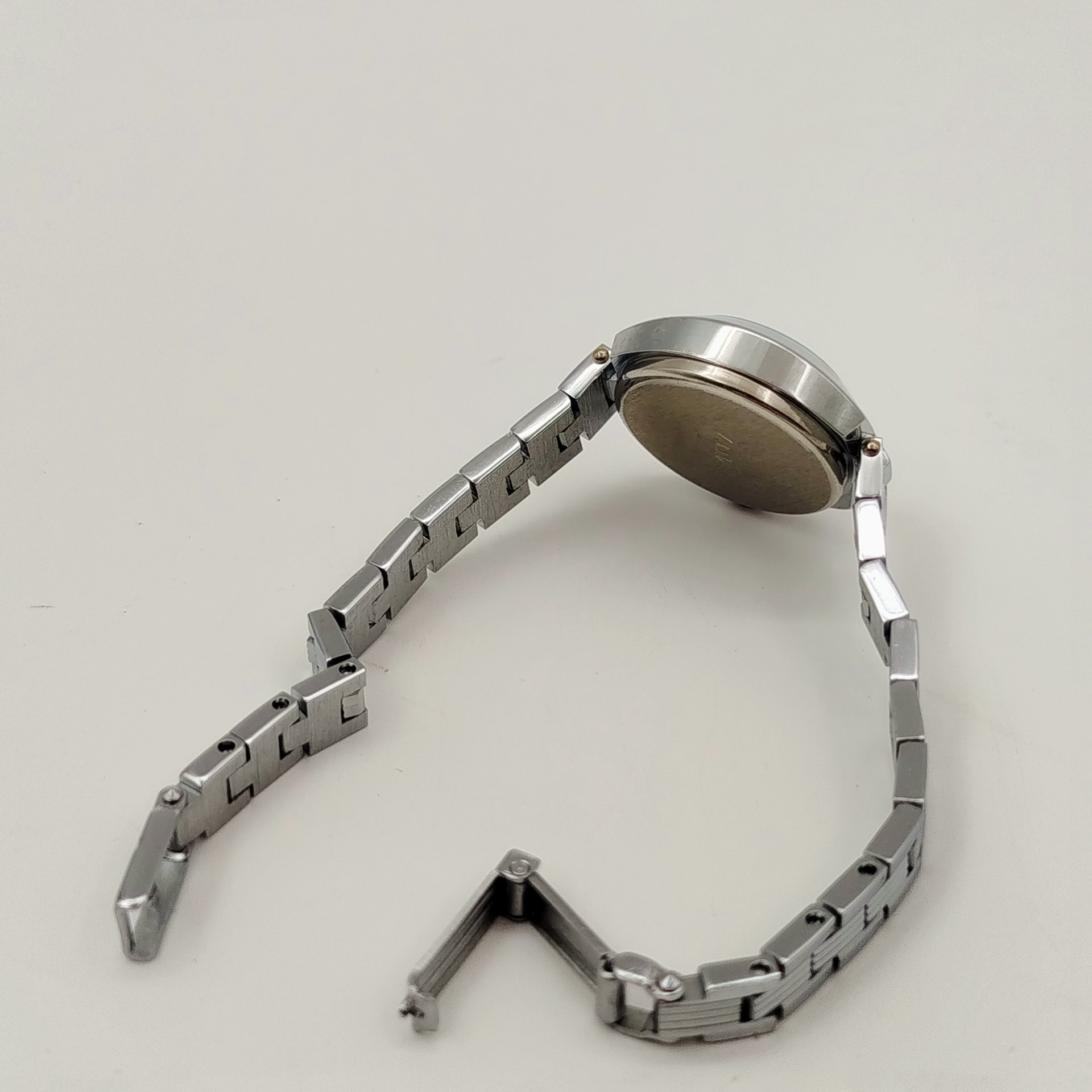 Часы наручные "Заря" в оригинальной упаковке с документами, металл, стекло, картон, Пензенский часовой завод, СССР, 1991 г.