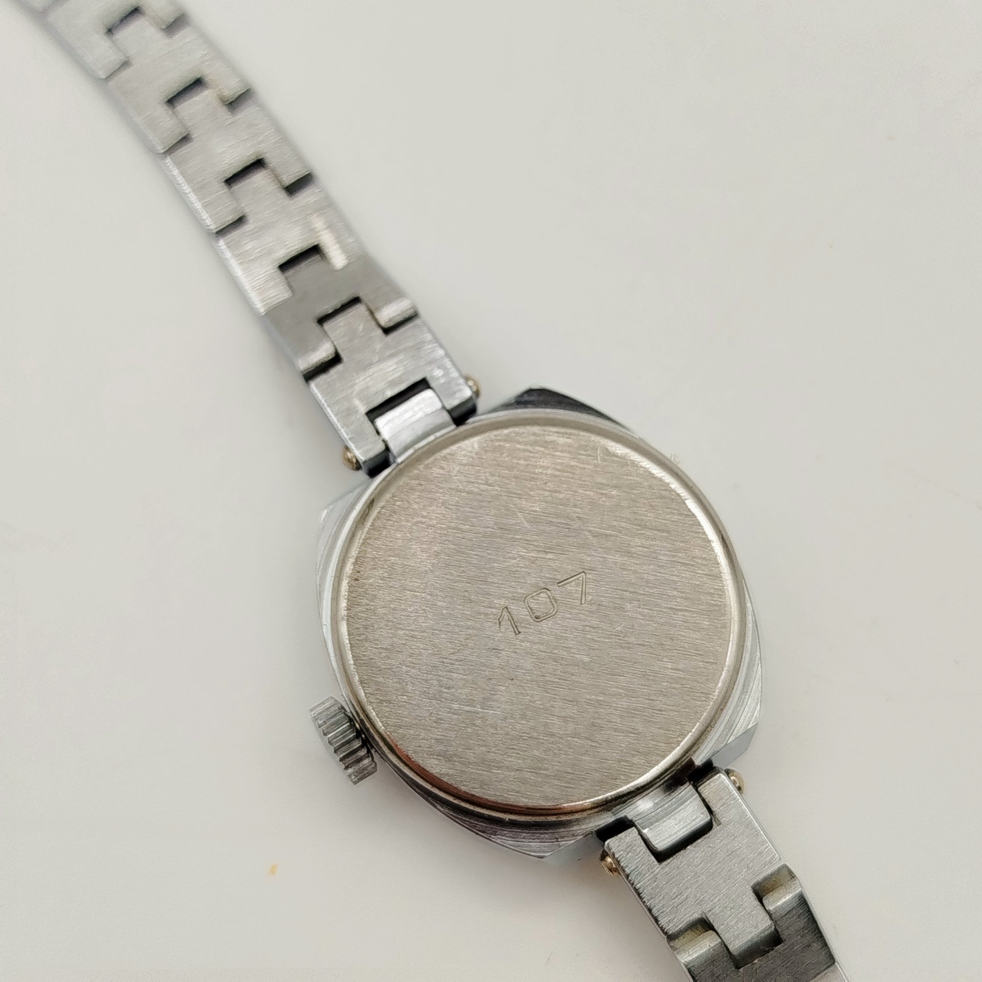 Часы наручные "Заря" в оригинальной упаковке с документами, металл, стекло, картон, Пензенский часовой завод, СССР, 1991 г.