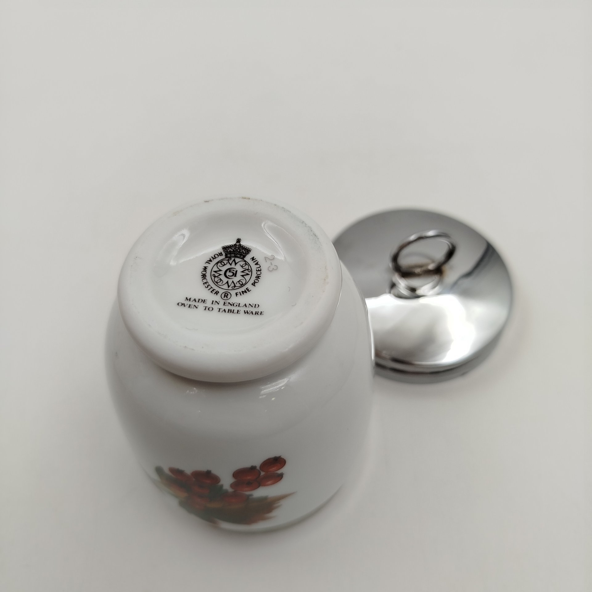 Кодлер большой  с растительным декором, фарфор, деколь, металл, Royal Worcester, Royal Worcester