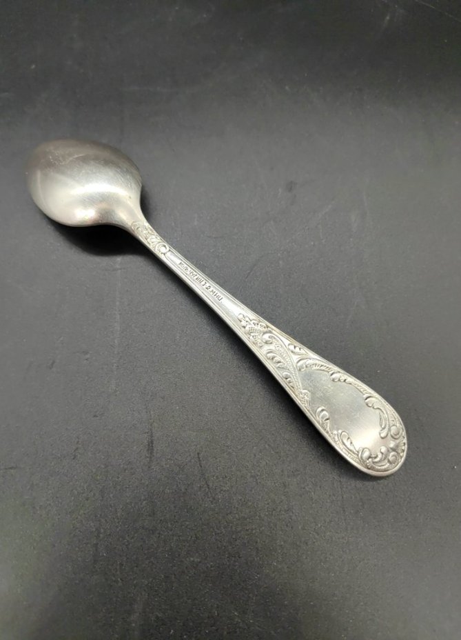 Набор из 6 чайных ложек с растительным  декором в бархотной коробке, Кольчугинский завод цветных металлов