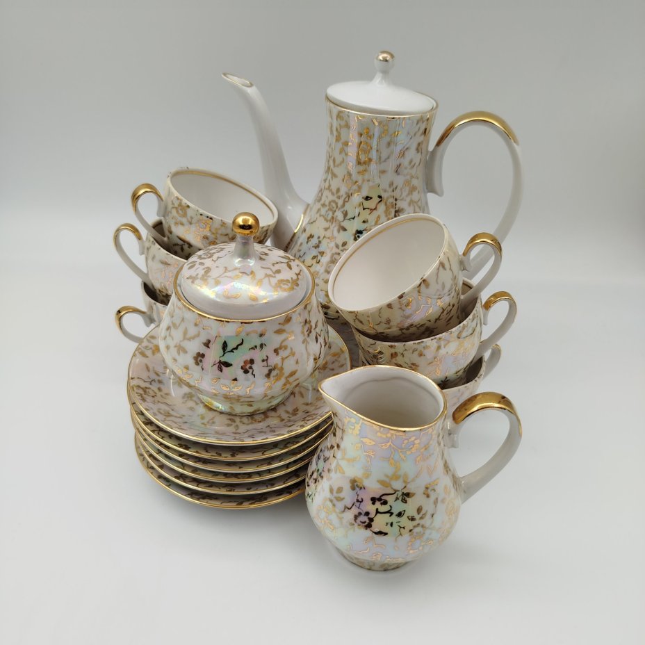 Кофейный сервиз "Флора" на 6 персон (15 предметов), фарфор, деколь, люстр, золочение, Kahla, ГДР, 1968-1987 гг.