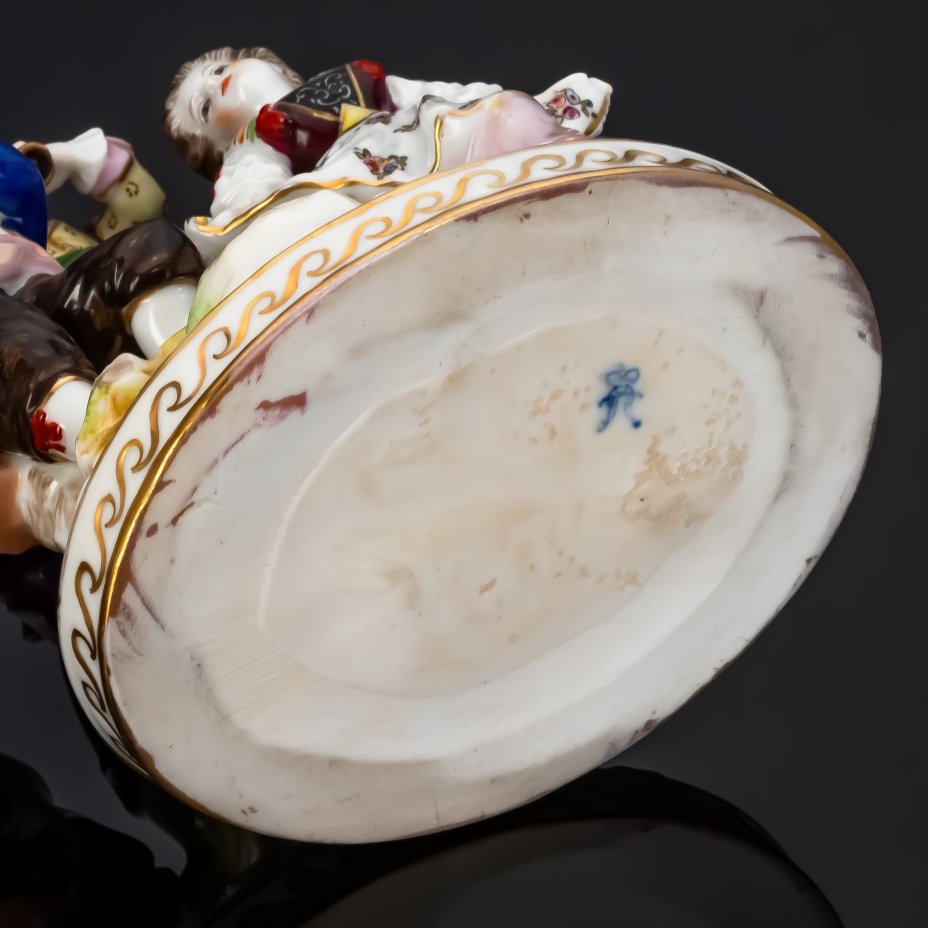 Статуэтка "Дети-музыканты", фарфор, роспись, золочение, Aelteste Volkstedt, Германия, 1950-1958 гг.