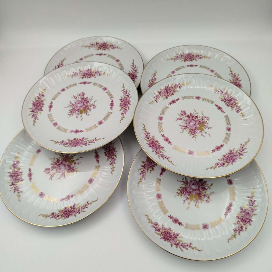 Набор десертных тарелок с цветочным декором на 6 персон, фарфор, деколь, золочение, Graf Von Henneberg Porzellan, 1777 Jlmenau, ГДР, 1977-1990 гг.