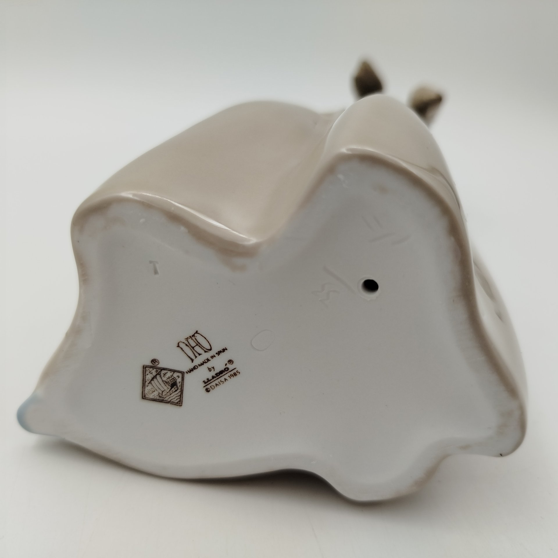 Статуэтка "Девочка с игрушечным клоуном", фарфор, роспись, NAO Porcelain, Испания, 1985-2000 гг.