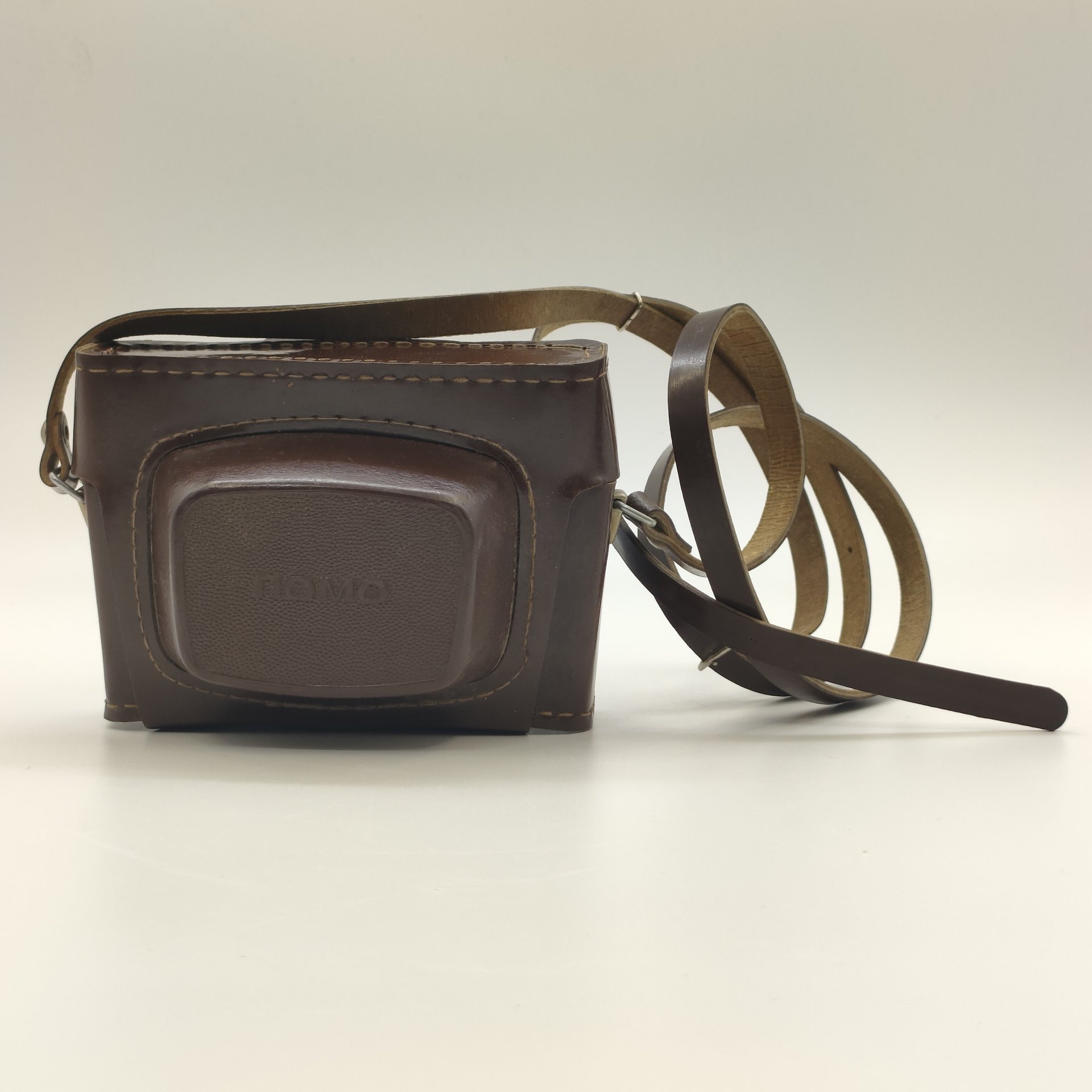 Фотоаппарат "Смена-8" в оригинальном кофре (не работает), металл, стекло, полимерный материал, кожа, ЛОМО (Ленинградское оптико-механическое объединение), СССР, 1970-1990 гг.