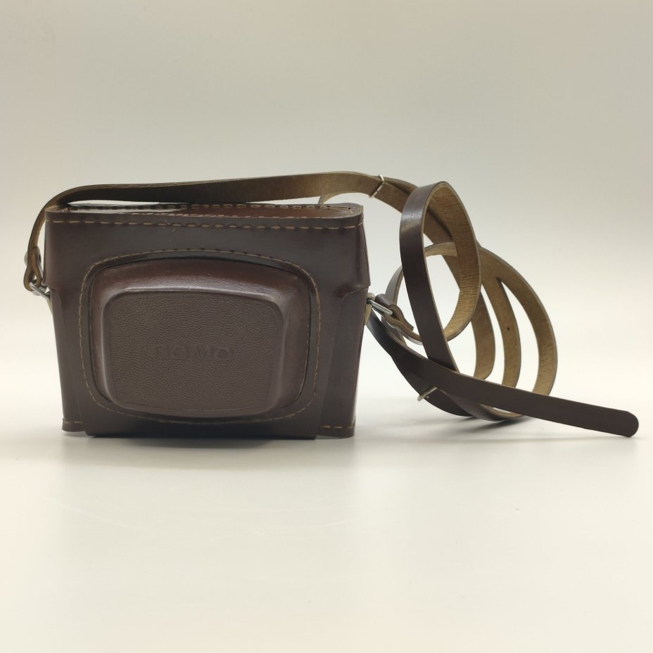 Фотоаппарат "Смена-8" в оригинальном кофре (не работает), металл, стекло, полимерный материал, кожа, ЛОМО (Ленинградское оптико-механическое объединение), СССР, 1970-1990 гг.