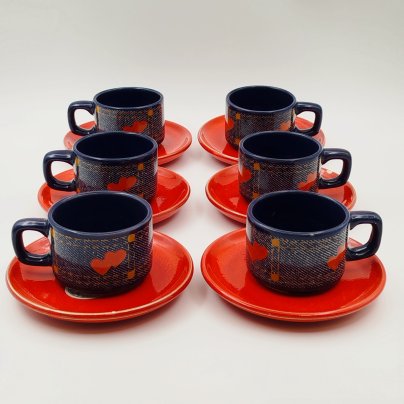 Набор из 6-ти кофейных пар с декором в виде сердец, керамика, деколь, KIL, Югославия, 1980-1990 гг.