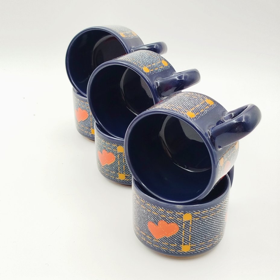 Набор из 6-ти кофейных пар с декором в виде сердец, керамика, деколь, KIL, Югославия, 1980-1990 гг.