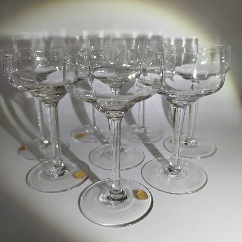 Набор из восьми бесцветных бокалов для мартини, "Bohemian glass"