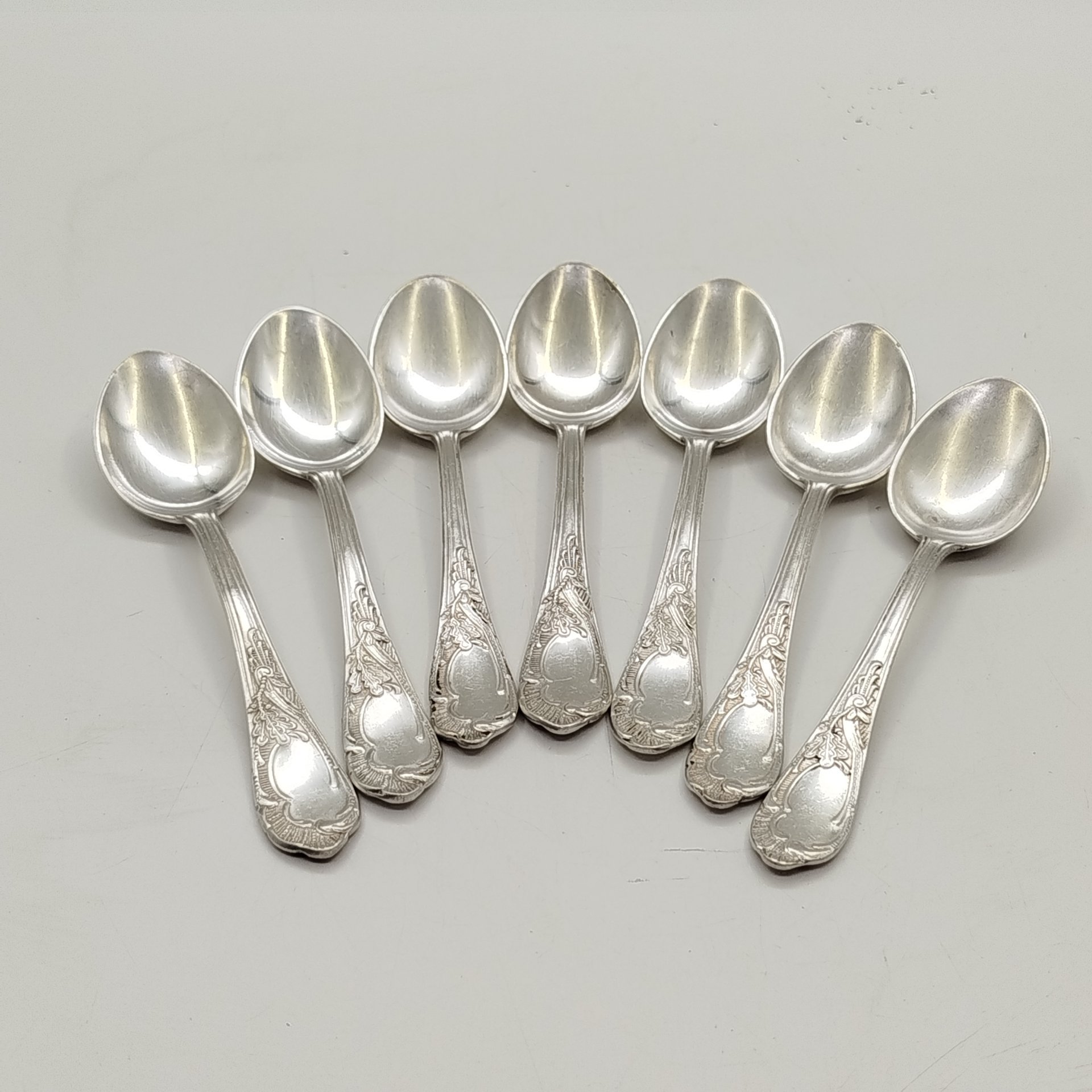 Набор чайных ложек "Дубок" на 6 персон, мНЦ (медь-никель-цинк), Киевский завод столовых приборов и посуды им. Дзержинского (ЗiД, ЗиД), СССР, 1960-1990 гг.