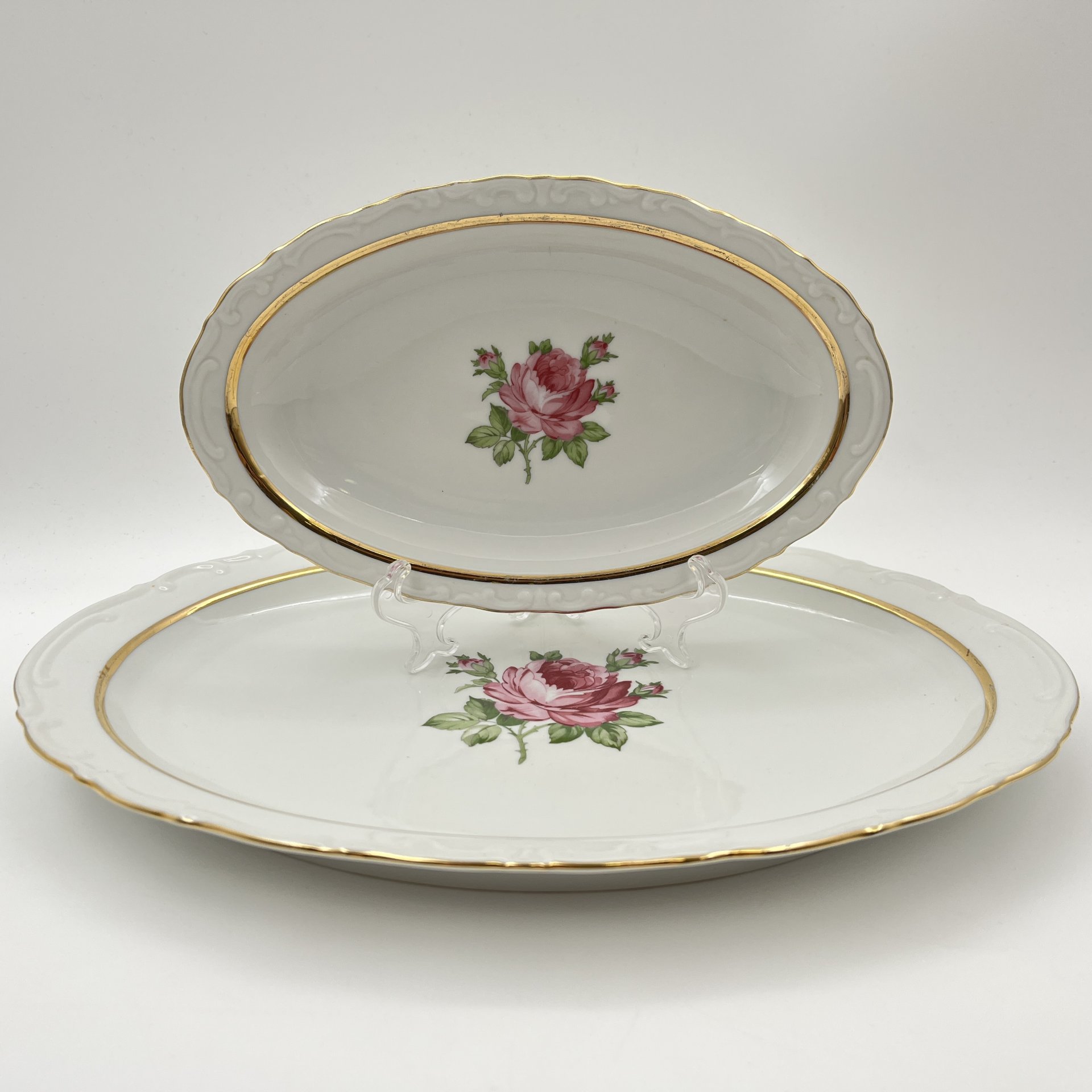 Набор из 2-х блюд, украшенных изображением розы, фарфор, деколь, золочение, Kahla, ГДР, 1968-1987 гг.