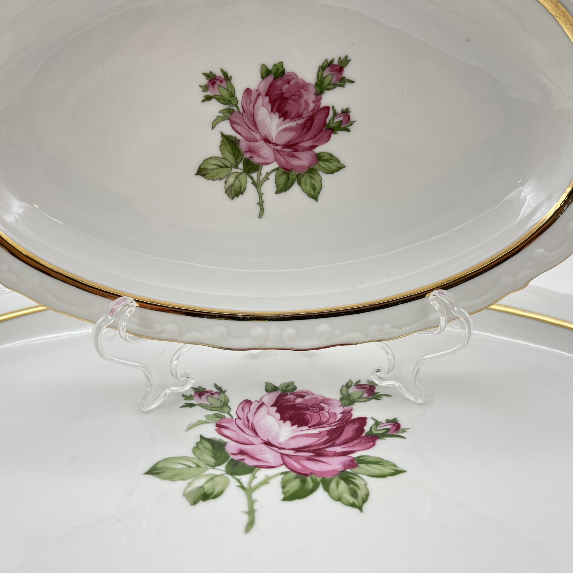 Набор из 2-х блюд, украшенных изображением розы, фарфор, деколь, золочение, Kahla, ГДР, 1968-1987 гг.