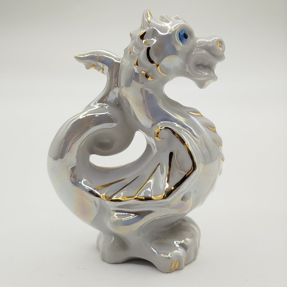 Статуэтка "Дракон"