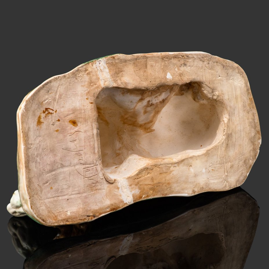 [Авторская] Скульптура "Лев и собачка", авторская подпись Е.М. Гуревич, фаянс, роспись, Гжельский керамический завод, СССР, 1930-1950 гг.