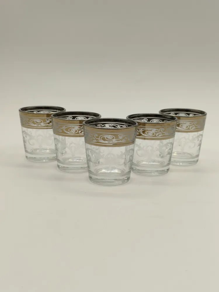 Набор из 5-ти стопок с растительным орнаментом на ободках, стекло, Гусевской хрустальный завод (Гусь-Хрустальный), Россия, 2000-2010 гг.