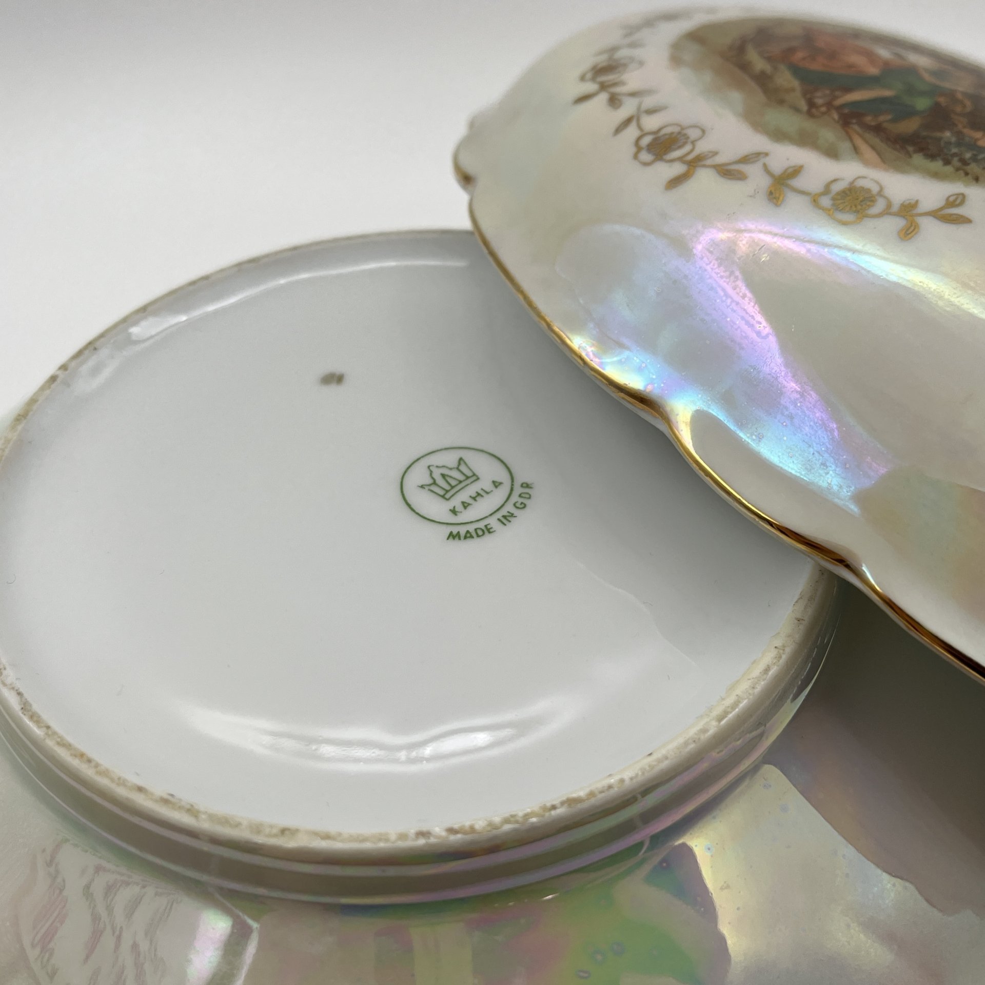 Супница "Мадонна", фарфор, деколь, люстр, золочение, Kahla, ГДР, 1968-1987 гг.