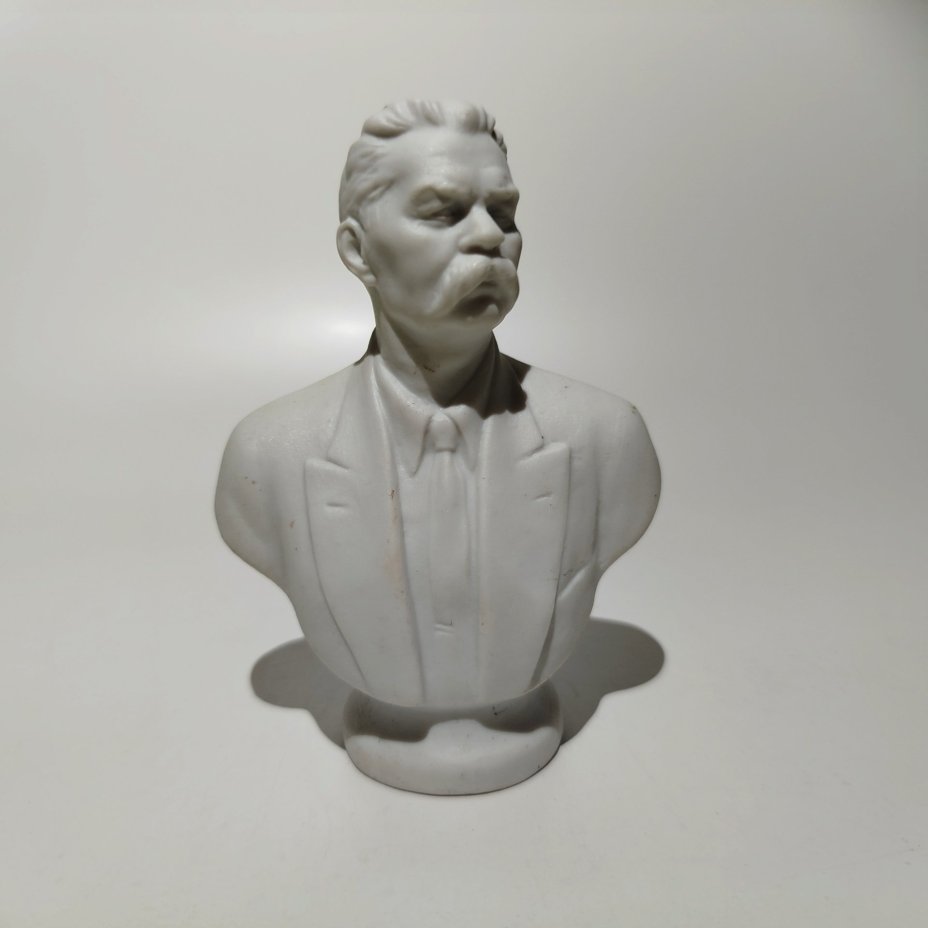 Бюст "Максим Горький", бисквит, Ленинградский фарфоровый завод (ЛФЗ), Ленинградский фарфоровый завод (ЛФЗ)
