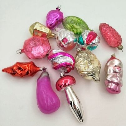 Набор елочных игрушек различных форм и расцветок (13 штук), стекло, стекло, роспись, металл, СССР, 1950-1970 гг.