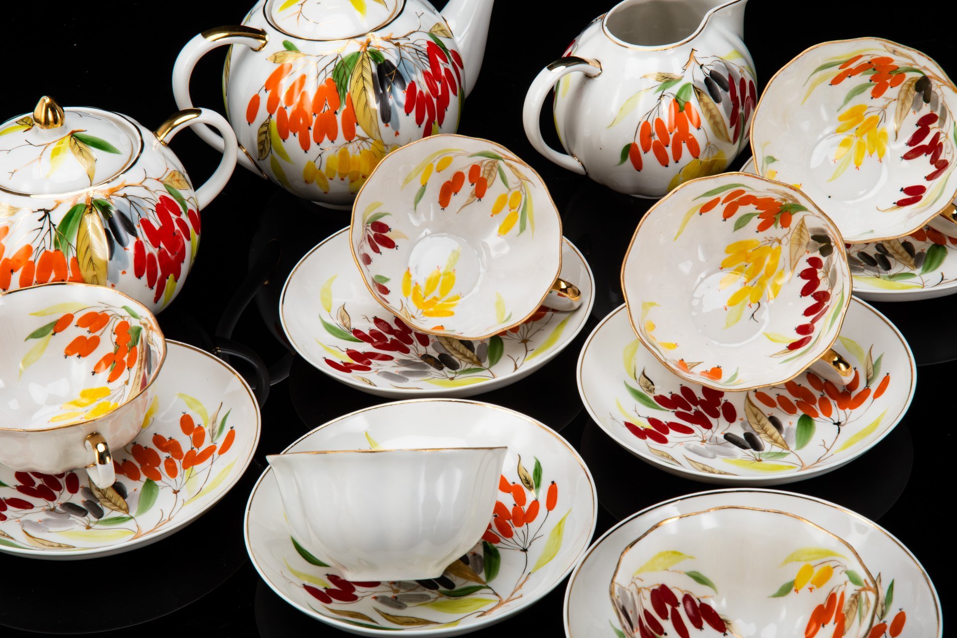 [Редкость] Сервиз чайный "Барбарис" на 6 персон (15 предметов), автор Яснецов В.К., фарфор, роспись надглазурная, золочение, Дулевский фарфоровый завод (Дулёво), СССР, 1957 г.