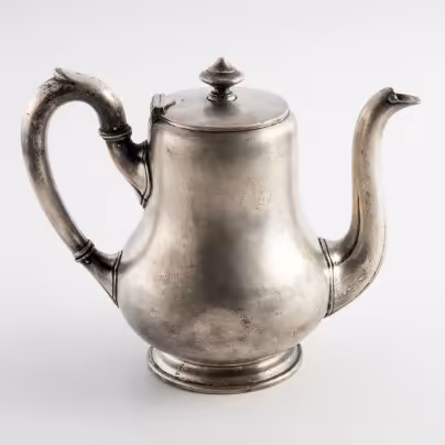 Кофейник лаконичной формы, Arthur Krupp