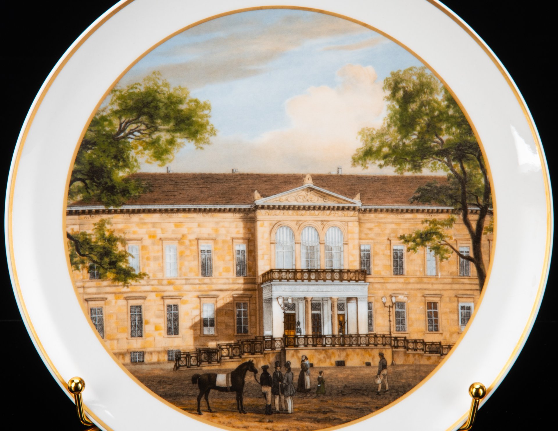 Тарелка декоративная "Дворец принца Карла, 1838 г.", автор Карл Даниэль Фрейданк, фарфор, деколь, золочение, KPM (Königliche Porzellan-Manufaktur), Германия, 1980-1990 гг.