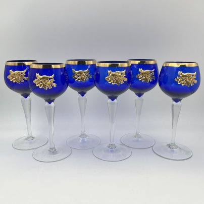 Набор винных бокалов кобальтового цвета с металлическими накладками в виде животных