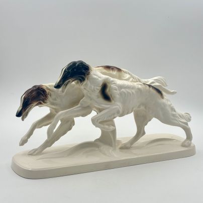Статуэтка "Гончие", фаянс, аэрография, Hertwig & Co., Германия, 1945-1958 гг.