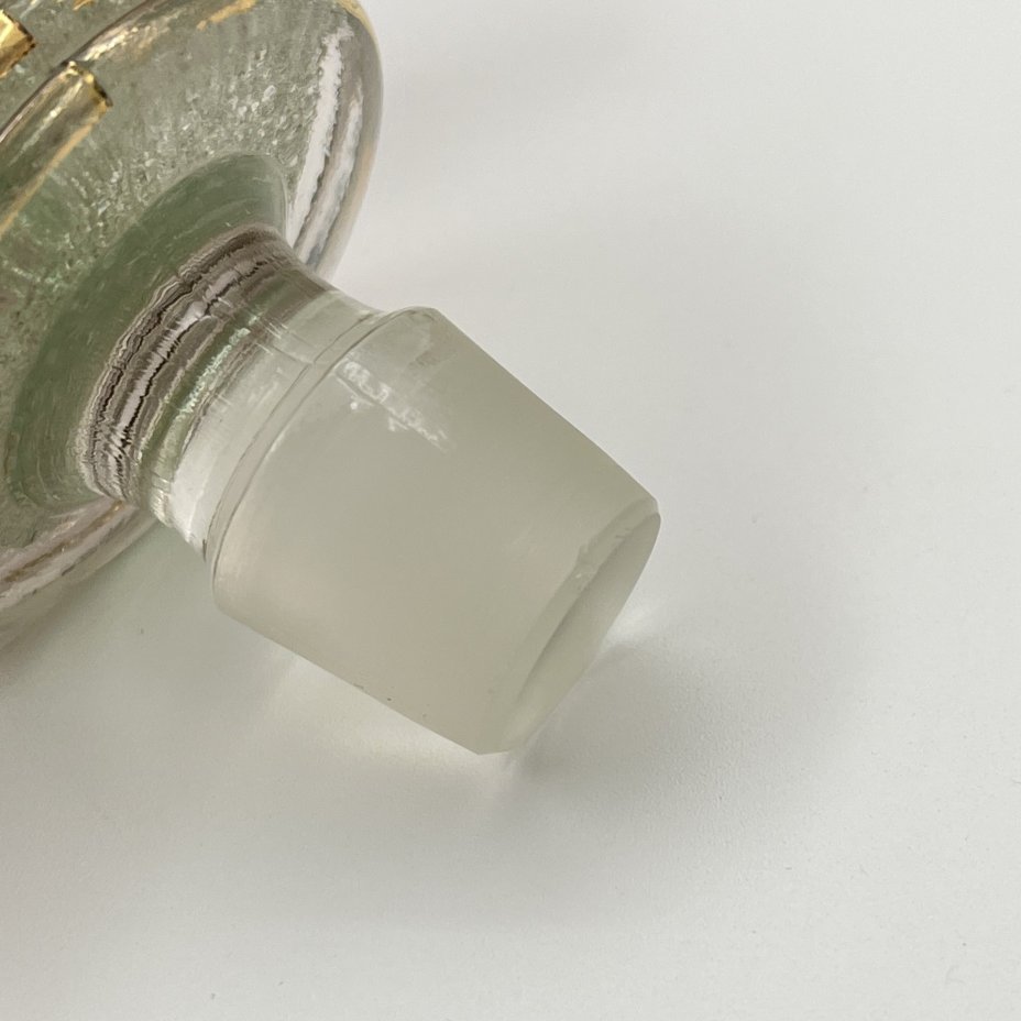 Набор для подачи крепких напитков на 4 персоны, автор Н.А. Воинов, стекло, золочение, Завод «Красный Гигант», СССР, 1960-1980 гг.