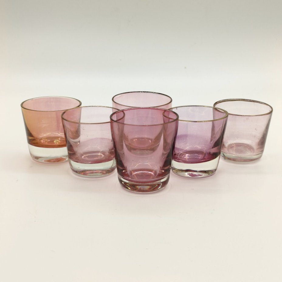 Набор стопок розового оттенка на 6 персон (в подборе), цветное стекло, золочение, СССР, 1970-1990 гг.