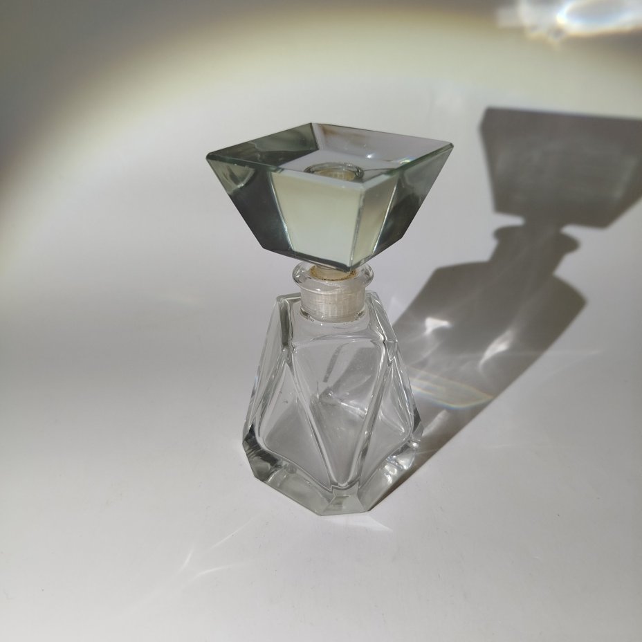 Флакон с фигурной пробкой, стекло, Франция, 1980-2000 гг.