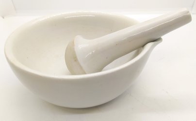 Ступа лабораторная с пестиком, Ленинградский фарфоровый завод (ЛФЗ)