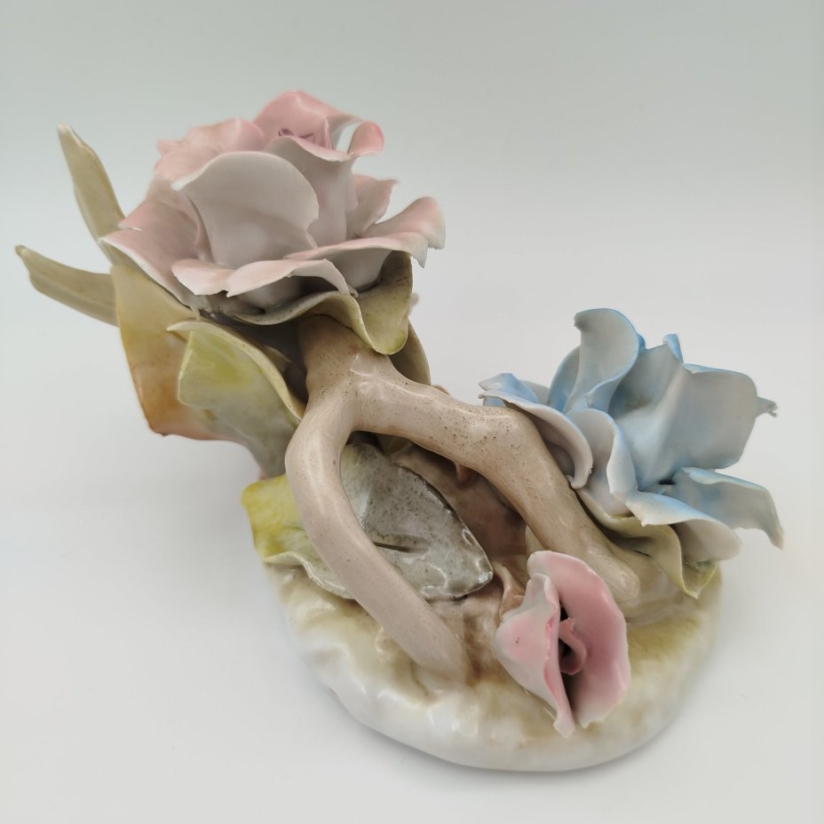 Статуэтка "Цветы на ветке", Cluj-Napoca Porcelain