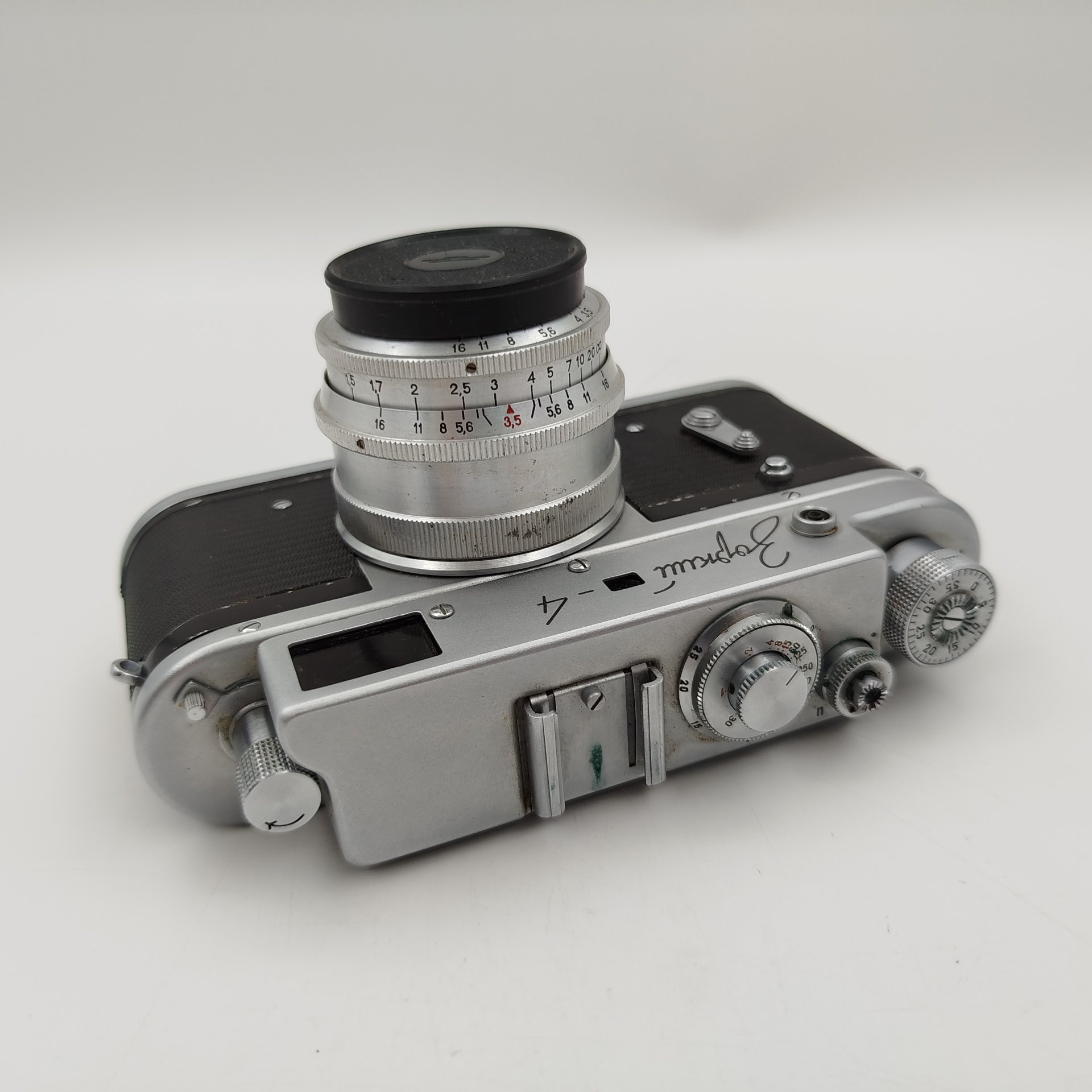 Фотоаппарат "Зоркий-4" с объективом "Индустар-50" в родном кофре, металл, пластик, кожа, стекло, Красногорский механический завод (КМЗ), СССР, 1966 г., Красногорский механический завод (КМЗ)