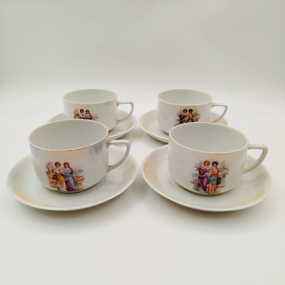 Набор чайно-кофейных пар с изображением девушек в саду на 4 персоны, фарфор, деколь, Victoria, Чехословакия, 1918-1939 гг.