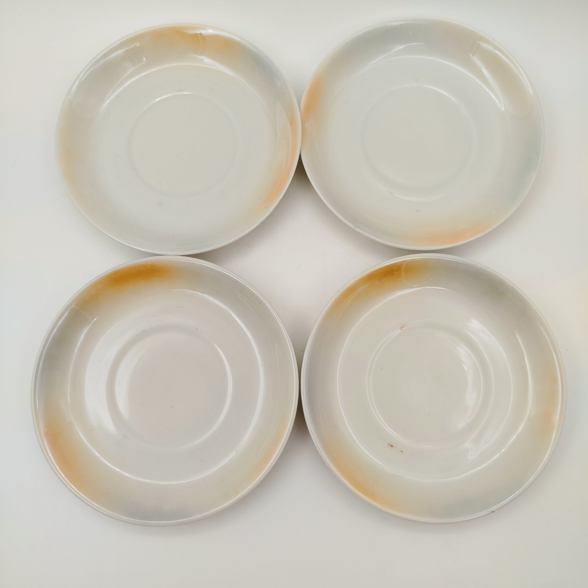 Набор чайно-кофейных пар с изображением девушек в саду на 4 персоны, фарфор, деколь, Victoria, Чехословакия, 1918-1939 гг.