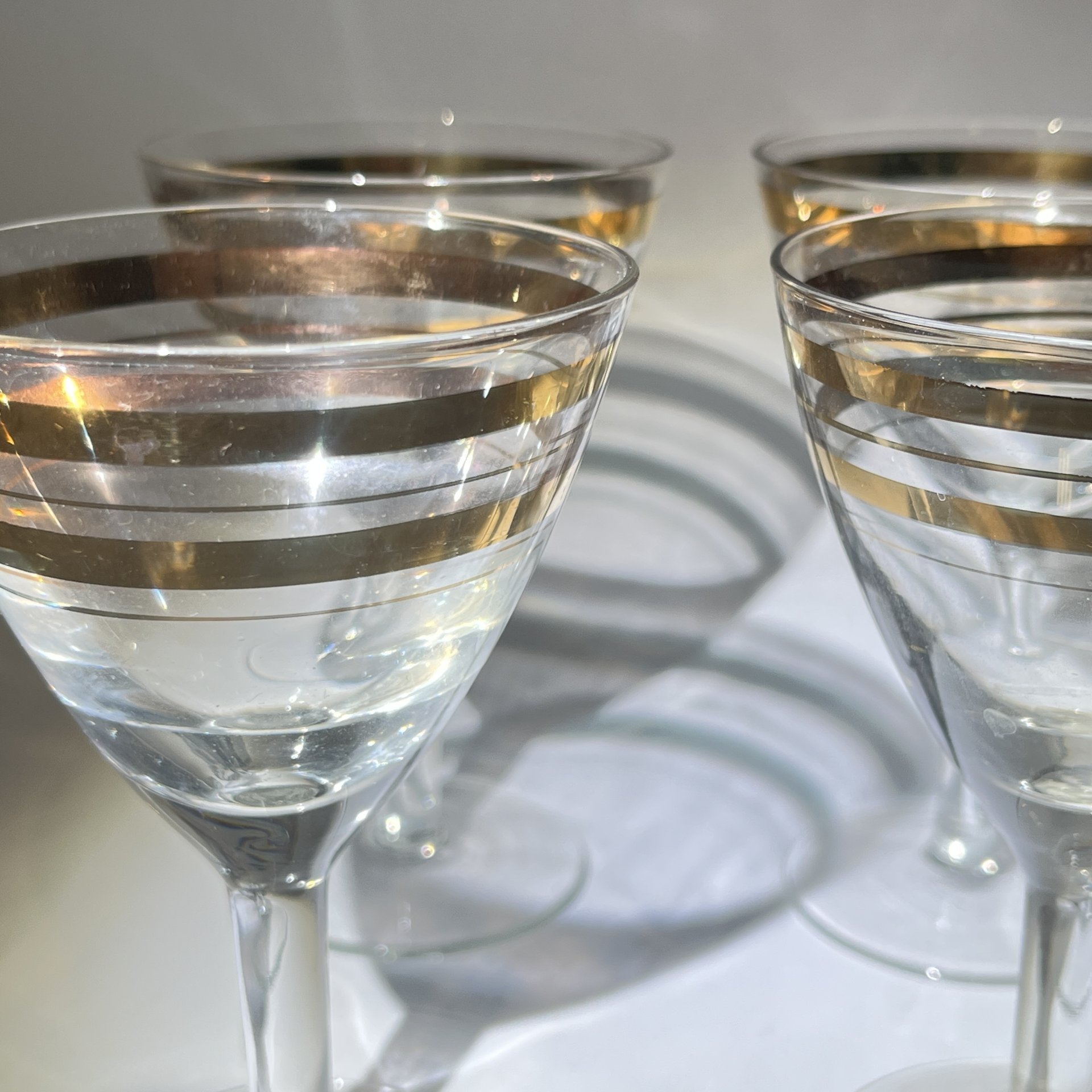 Набор из 4 рюмок с декором в виде золотых полос, стекло, золочение, СССР, 1970-1990 гг.