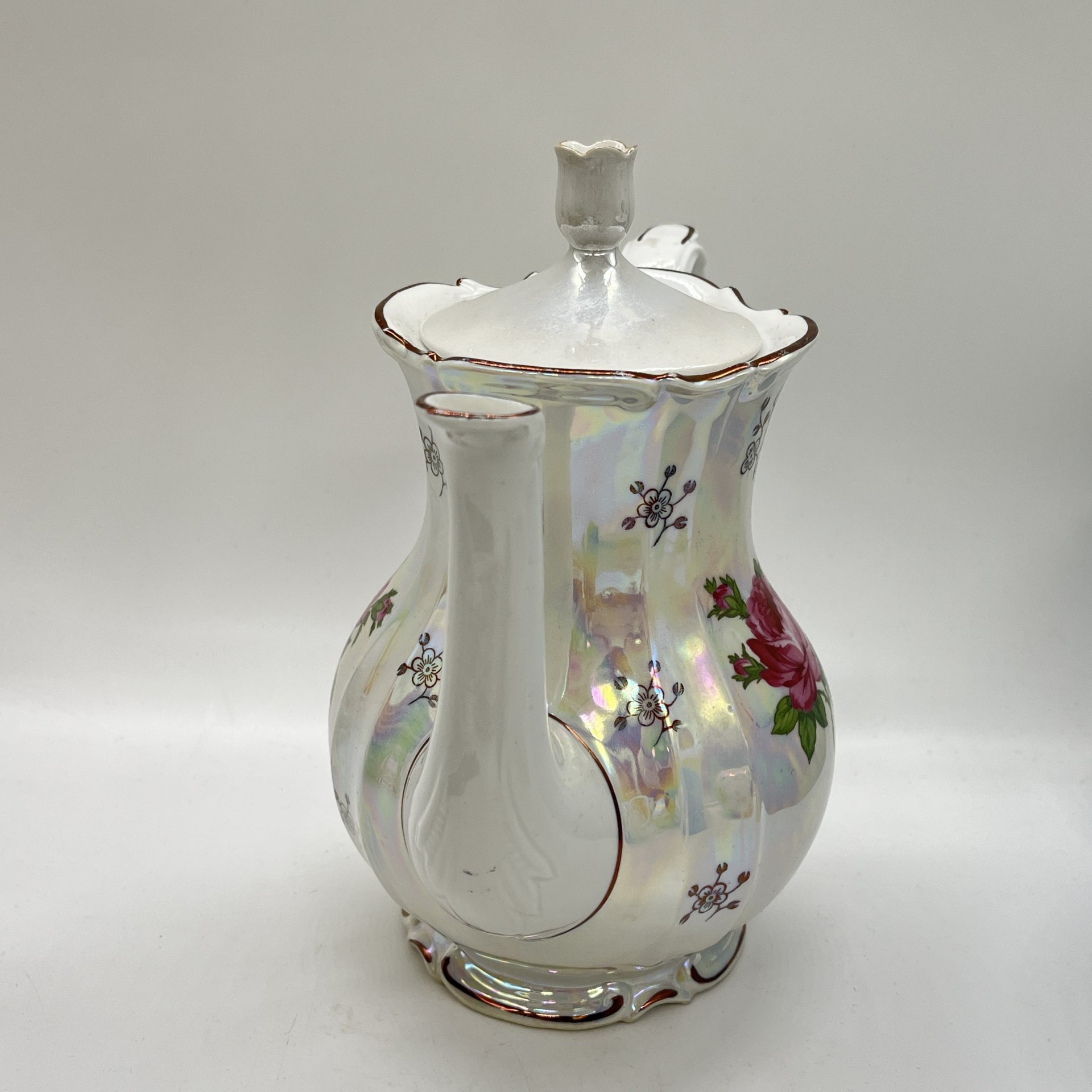 Кофейник с цветочным декором (крышка в подборе), фарфор, люстр, деколь, Kahla, ГДР, 1957-1964 гг.