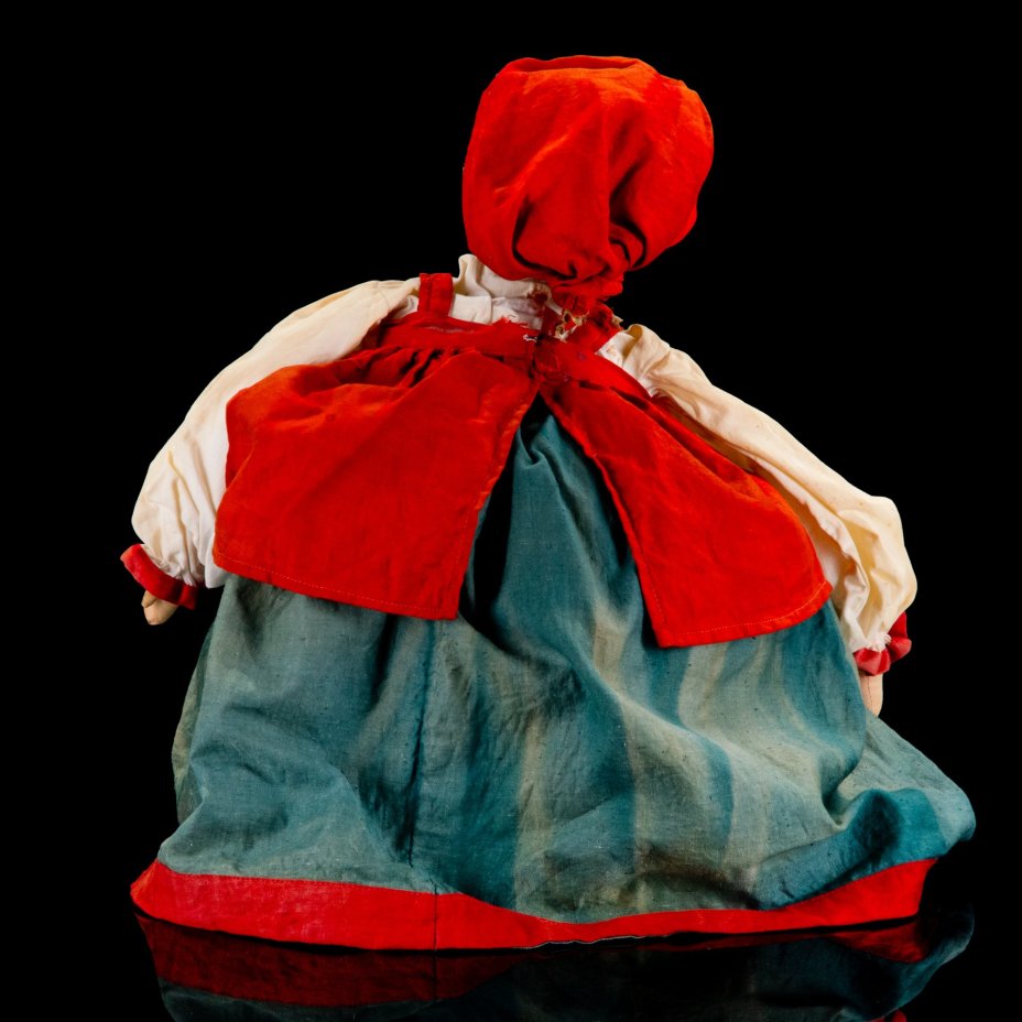Кукла-грелка на чайник (самовар) "Купчиха", Московский завод игрушек "Кругозор"