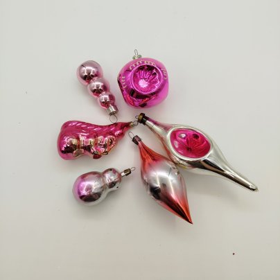 Набор из шести ёлочных украшений, стекло, металл, роспись, СССР, 1960-1980 гг.