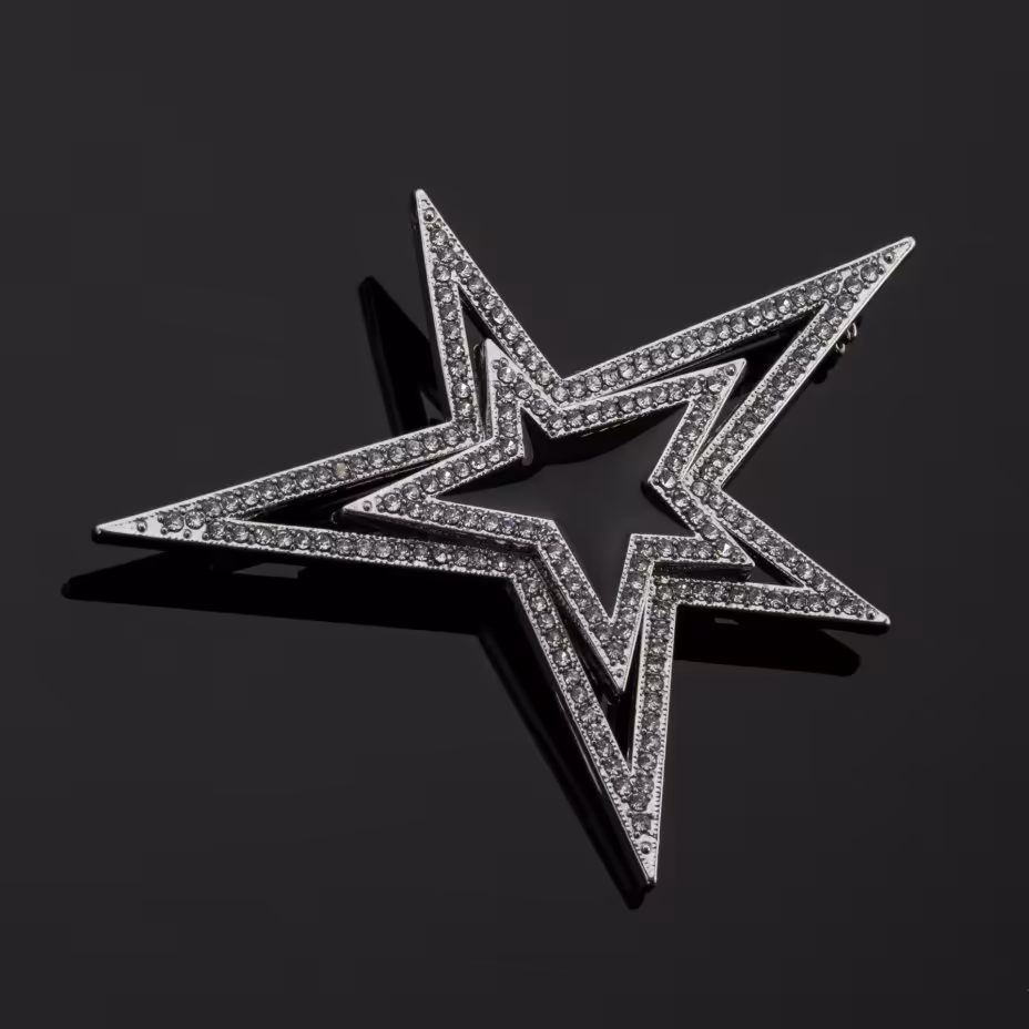 Брошь в виде звезды "Saint Laurent" (Ив Сен-Лоран)