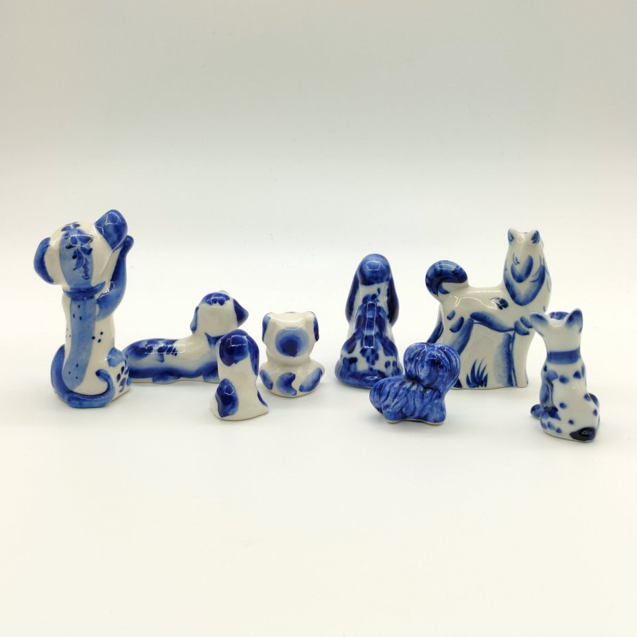 Набор из восьми статуэток "Собаки", Гжель