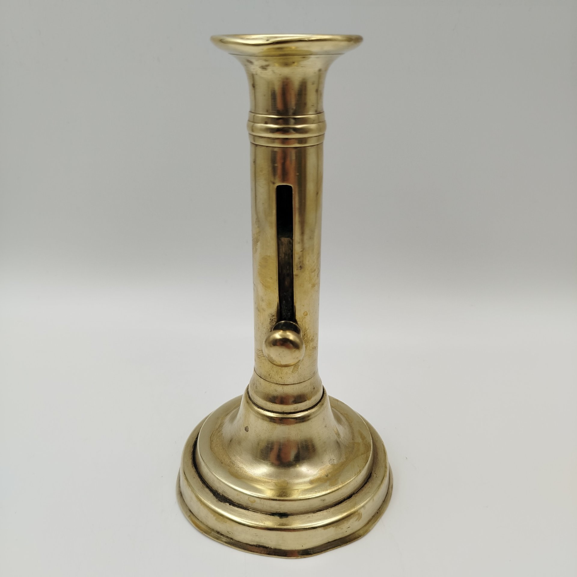 Подсвечник с подъемным механизмом, металл, Европа, 1900-1930 гг.
